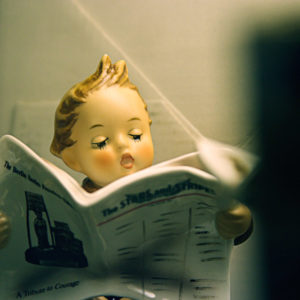 Hummel Boy Figurine Reading Newspaper (#184 Latest News)
